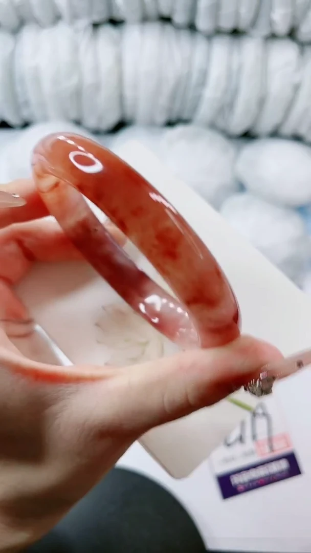 【闪购商品】石英质玉手镯未镶嵌多样性发货L119-64