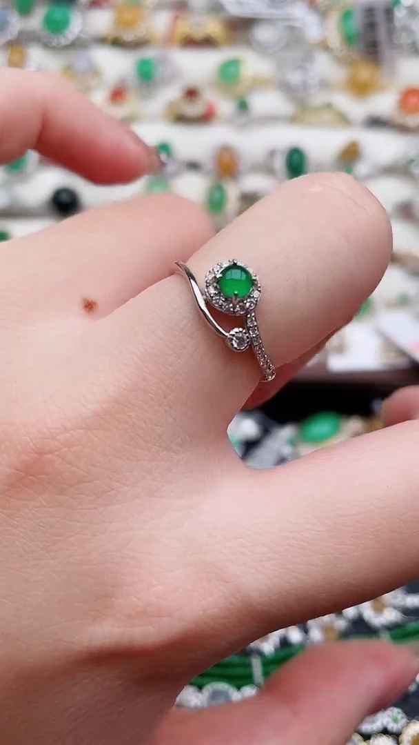 银S925镶嵌戒指翡翠1