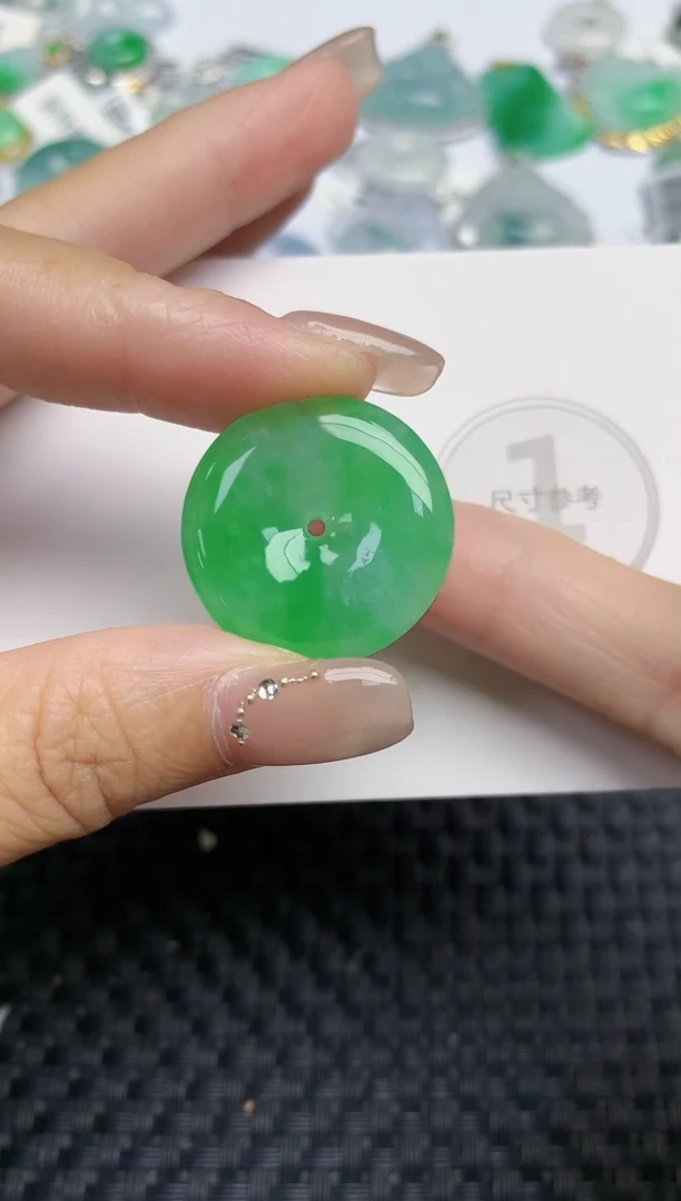 颈饰未镶嵌翡翠天然缅甸A货翡翠百元以上9元证书费自理