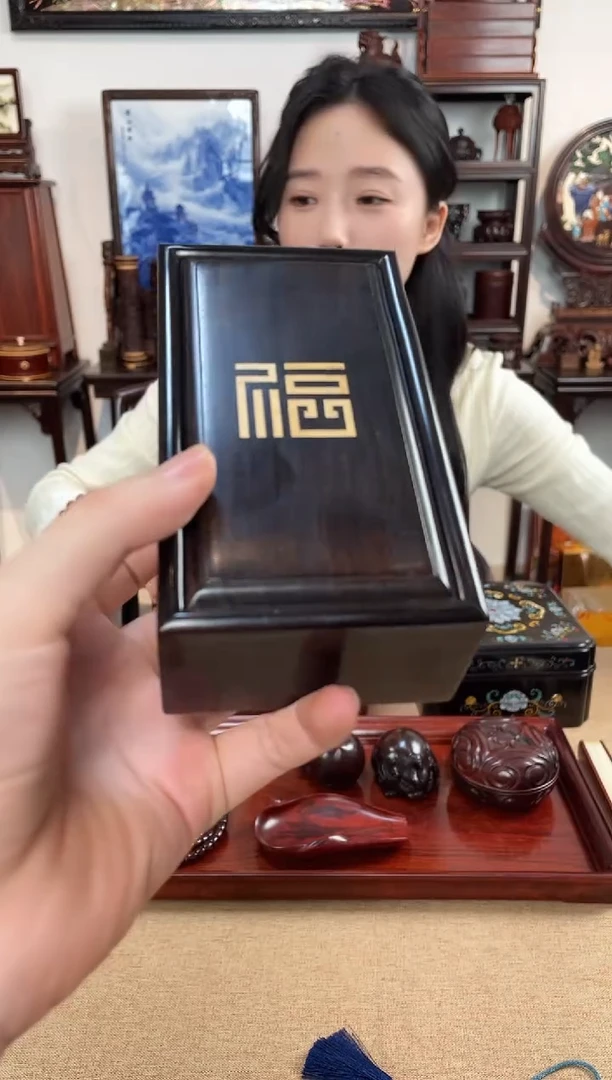 黑酸枝木类成套家具抽拉盒