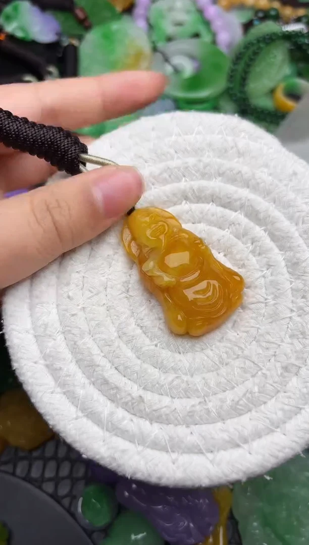 颈饰未镶嵌翡翠缅甸翡翠吊坠