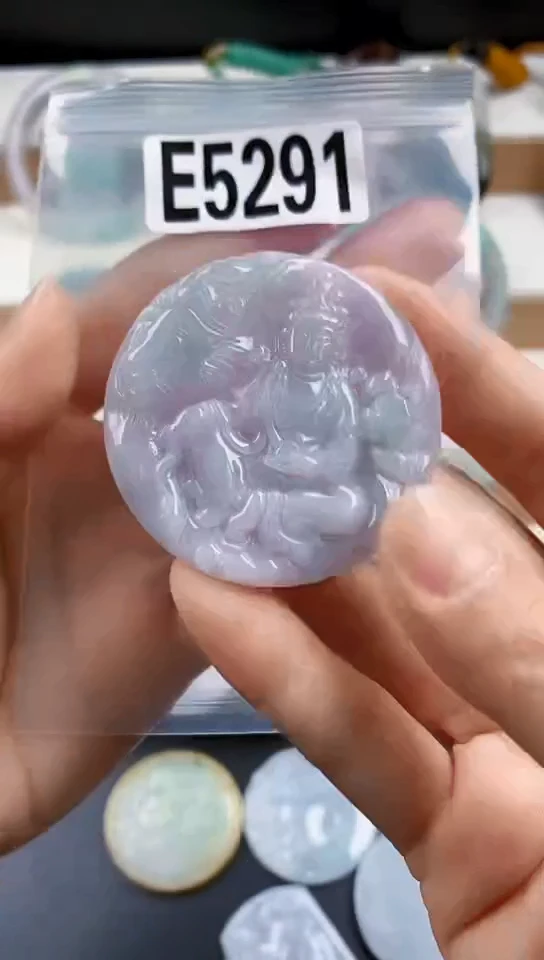 颈饰未镶嵌翡翠天然翡翠吊坠挂件