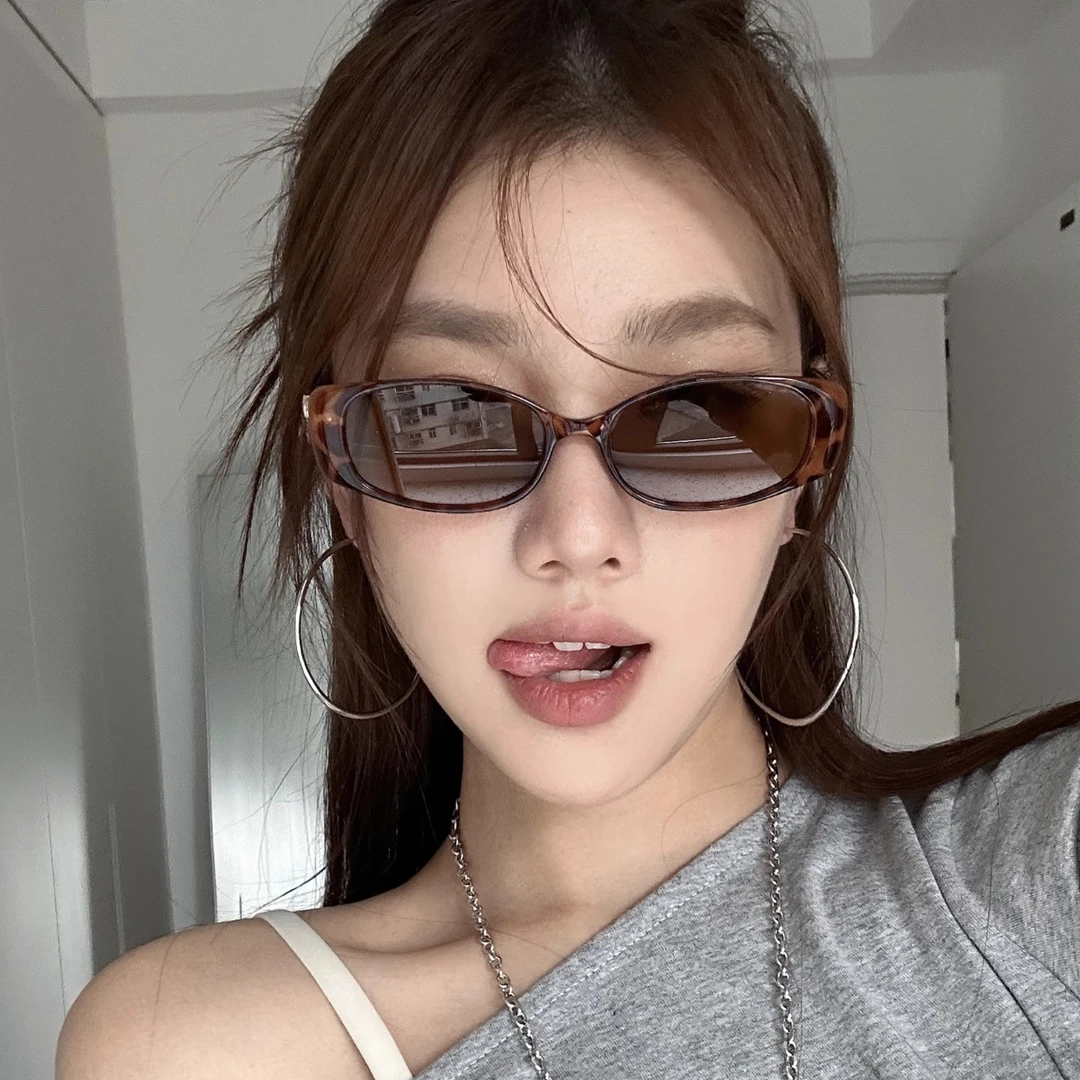 复古金属腿老钱风豹纹茶色韩女潮墨镜小脸高级感海边度假太阳眼镜