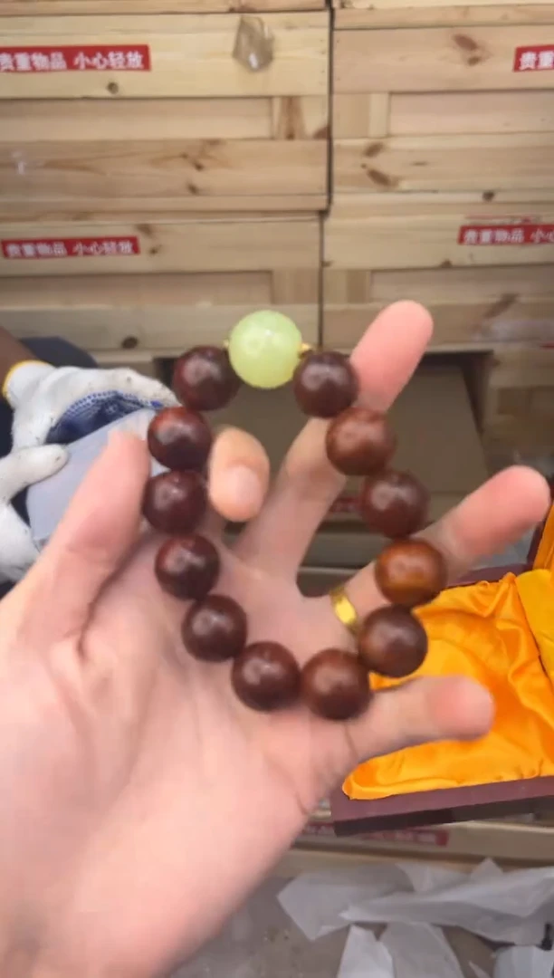 得闲文玩阁血檀夜明珠链接@@sp060