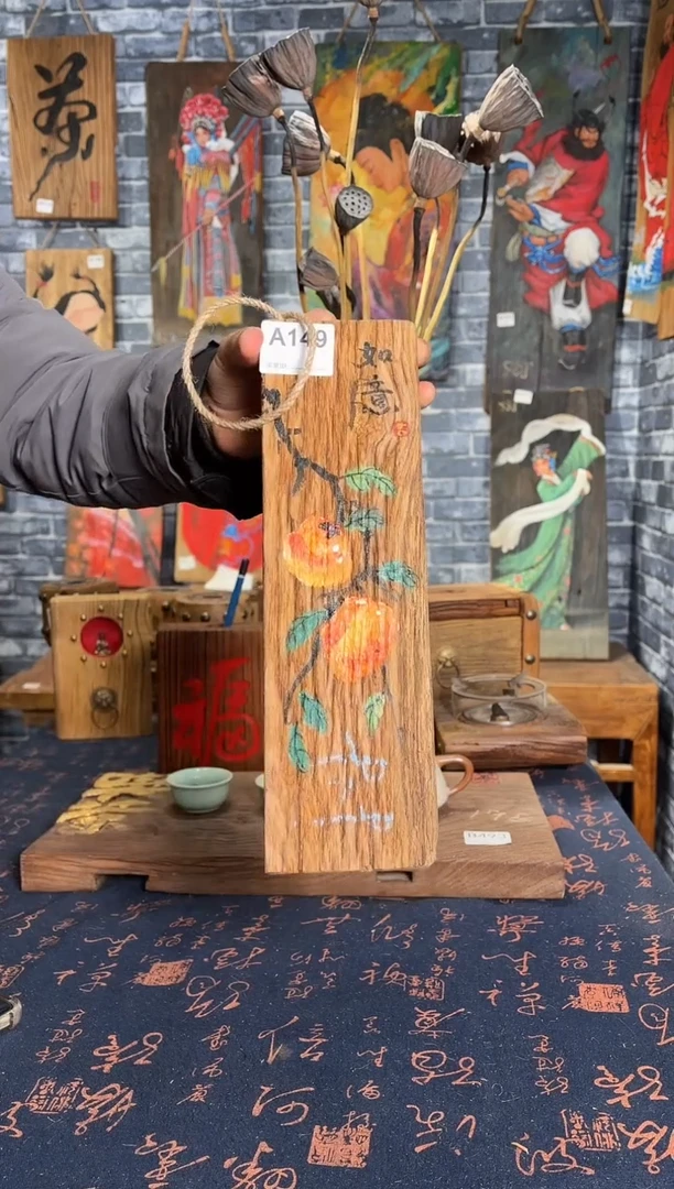 风化老门板丙烯画