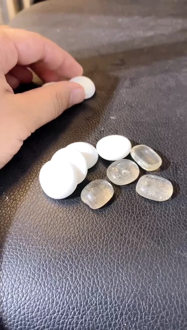 琉璃手工艺品p****q8个琉璃子