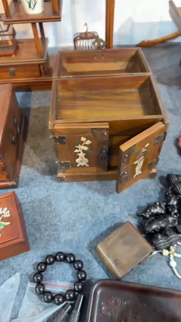 木福利             镶嵌管箱