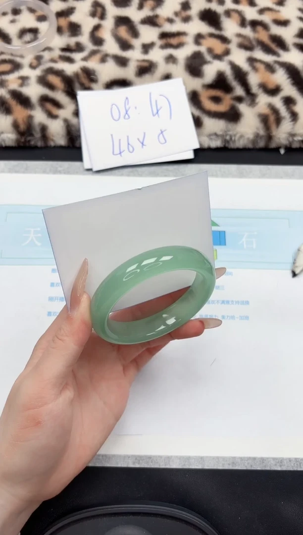 【闪购商品】石英质玉手镯未镶嵌323-57