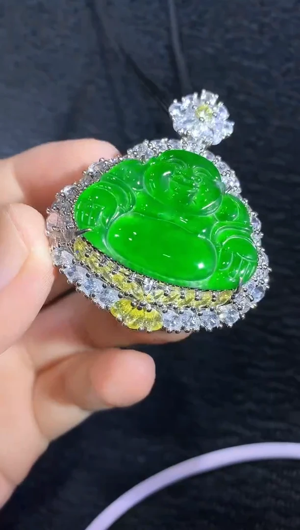 吊坠(不含链)未镶嵌翡翠多样性发货不含链其一