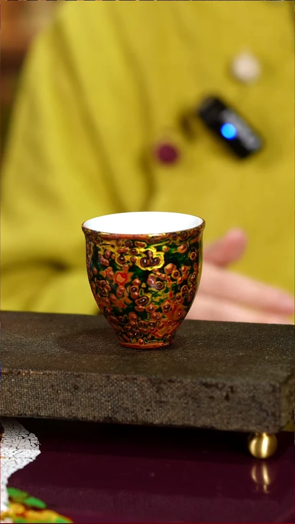 绿金螺钿一口杯-太古大漆