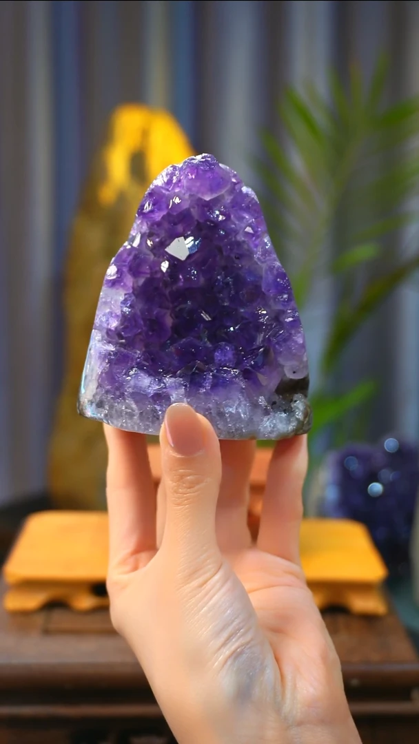 石材精品矿物晶体摆件