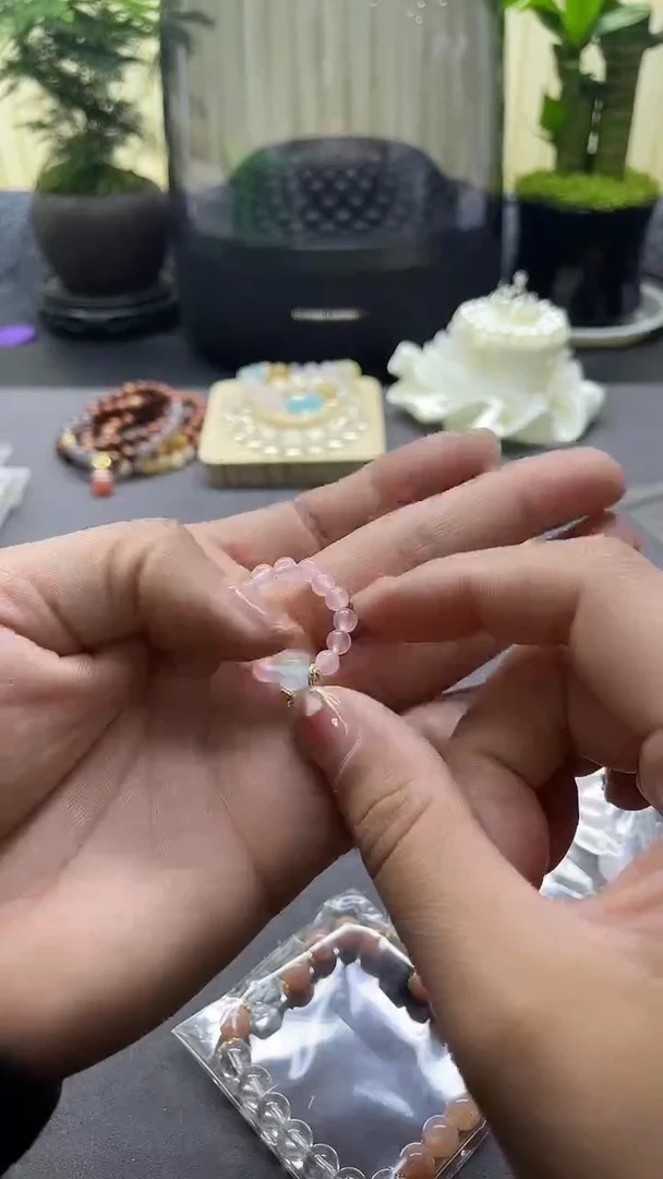 【闪购商品】水晶手链合金浮力B053