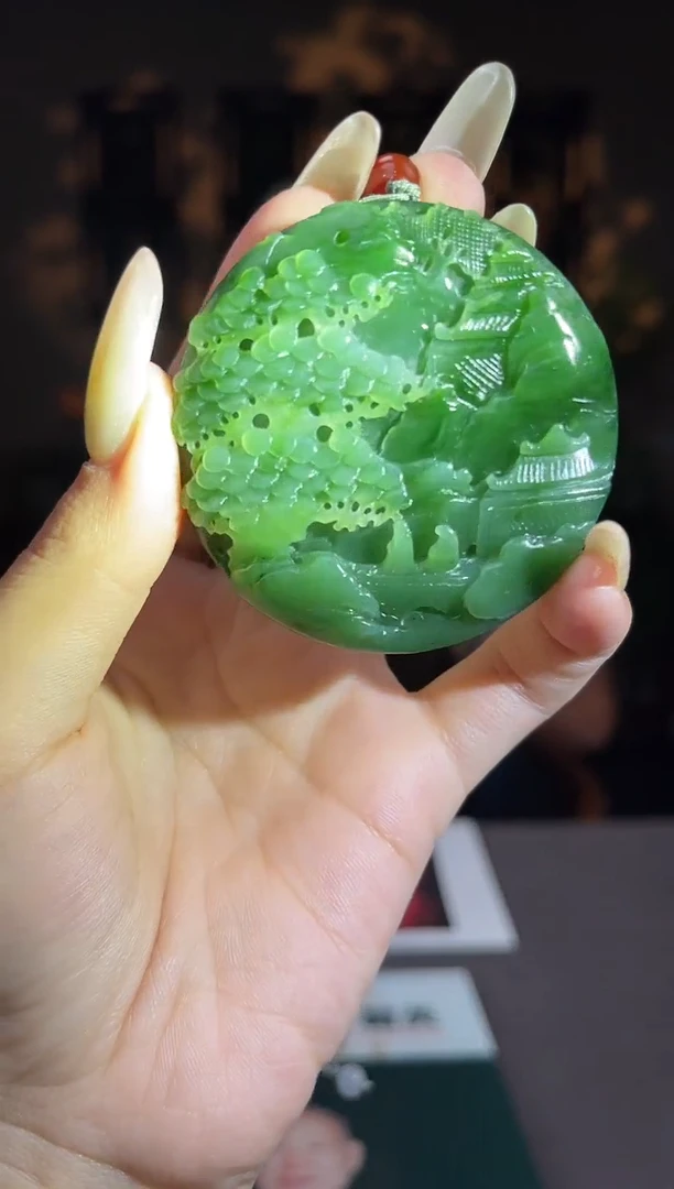 和田玉未镶嵌颈饰C585