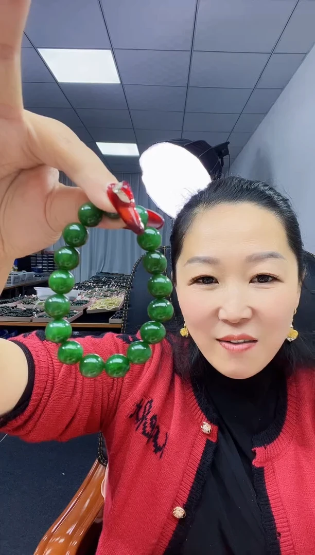 未镶嵌手链和田玉天然和田玉俄碧菠菜绿12圆