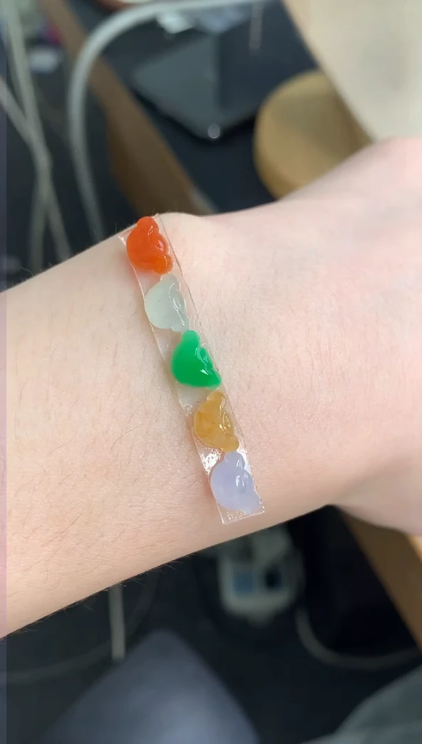 未镶嵌定制翡翠一套如意头