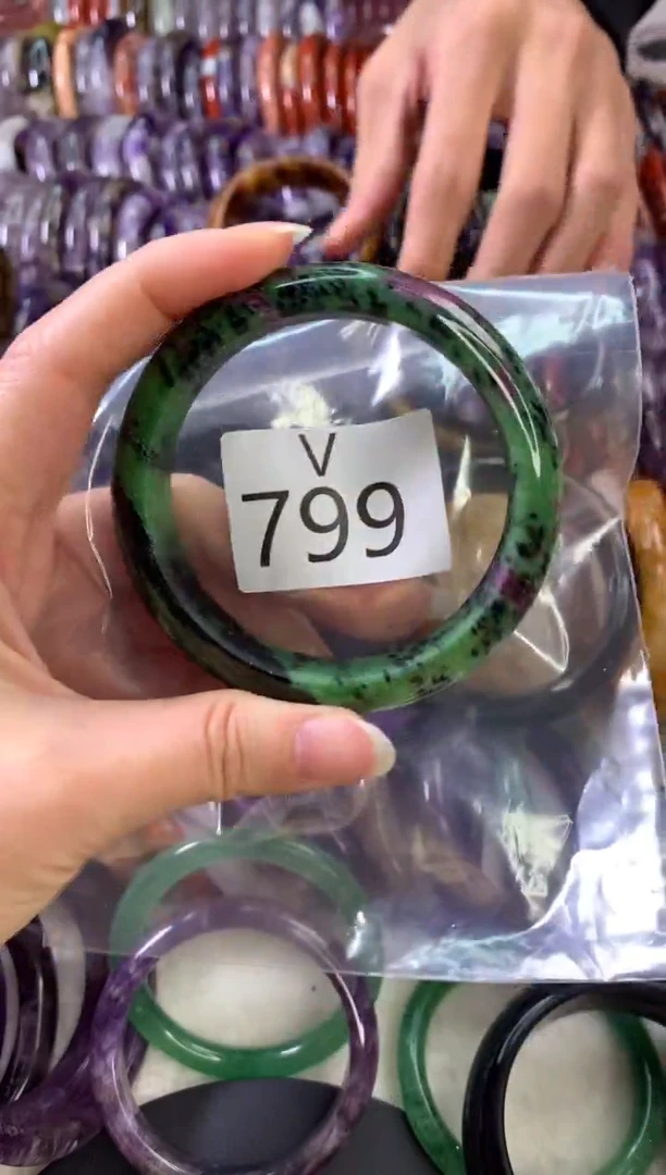 【闪购商品】水晶水晶手镯V未镶嵌799-60