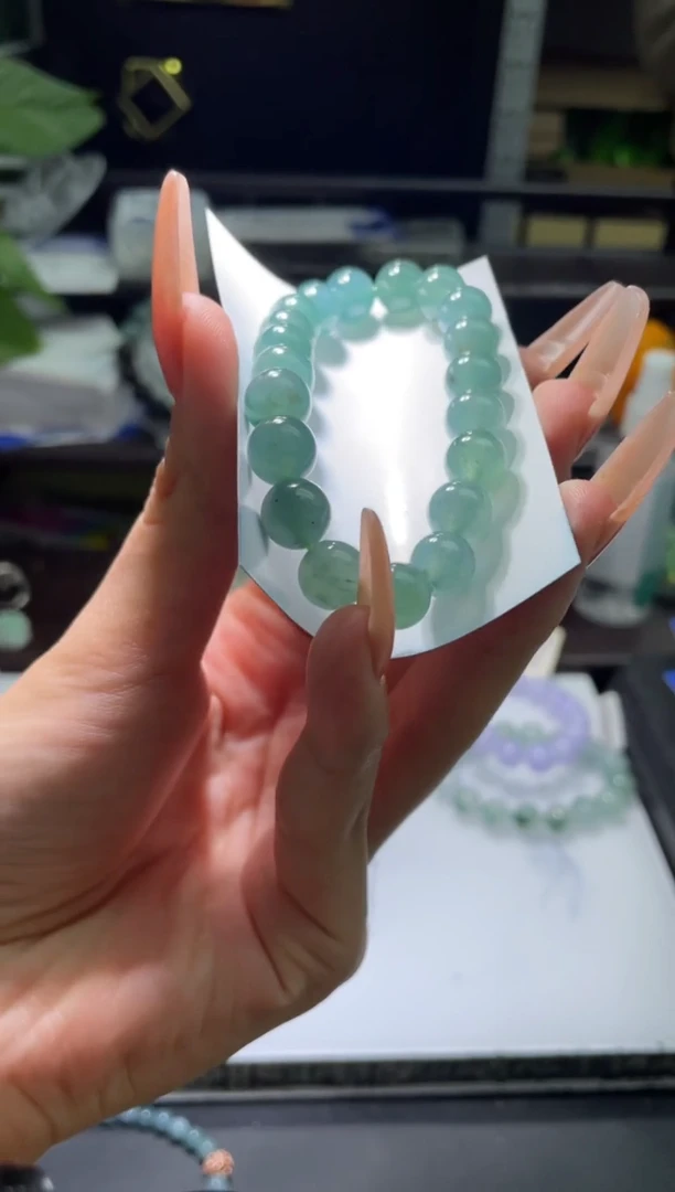 【闪购商品】翡翠手串未镶嵌翡翠