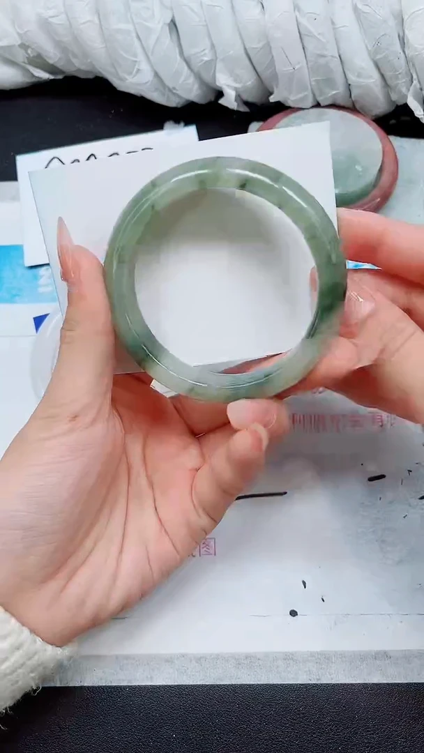 【闪购商品】石英质玉手镯未镶嵌A51-58/59