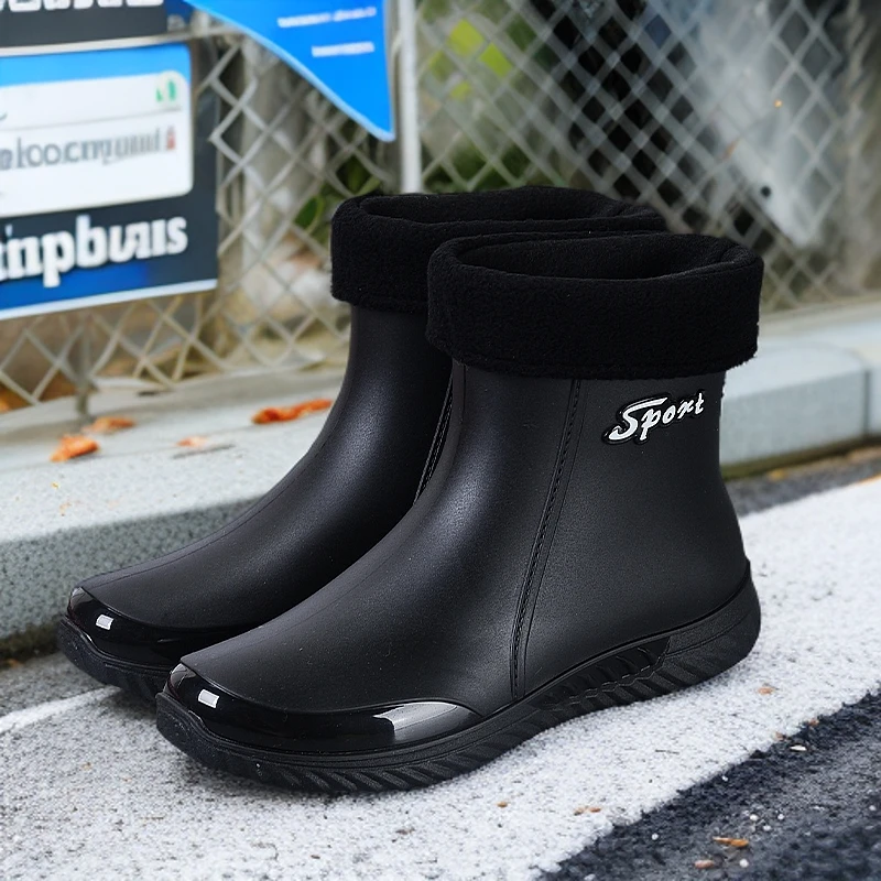 男款短筒防滑雨鞋一体成型户外钓鱼厨房工地胶鞋防水鞋耐磨时尚鞋