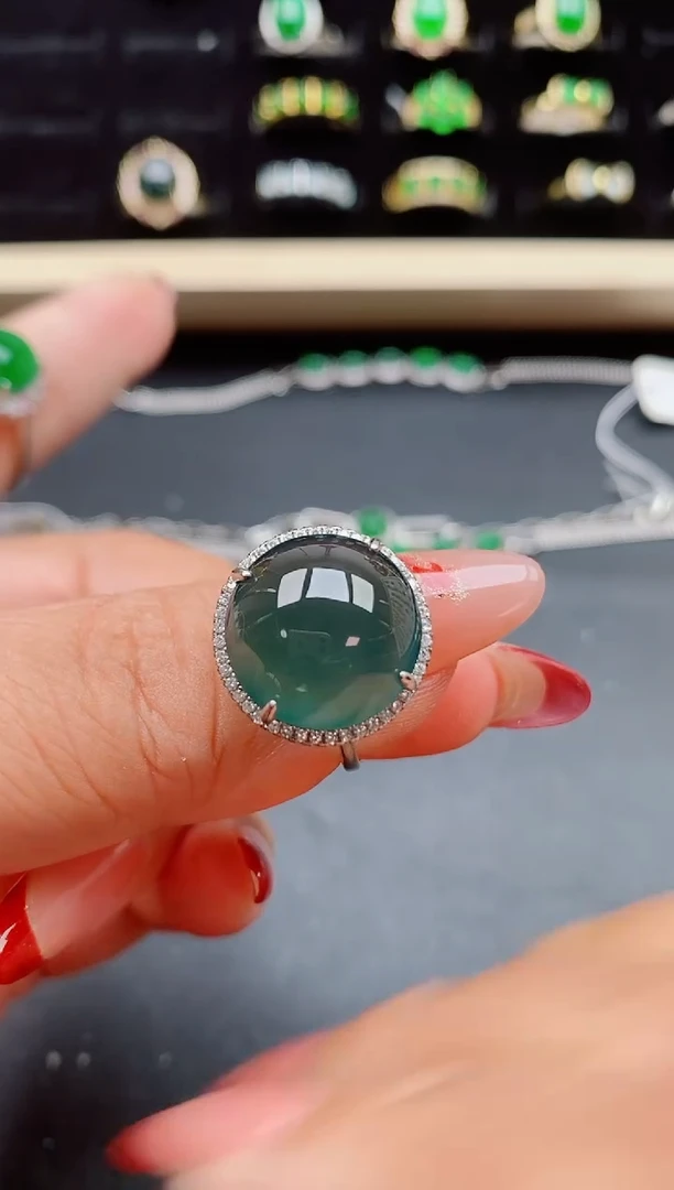 【闪购商品】翡翠戒指银S925镶嵌505050