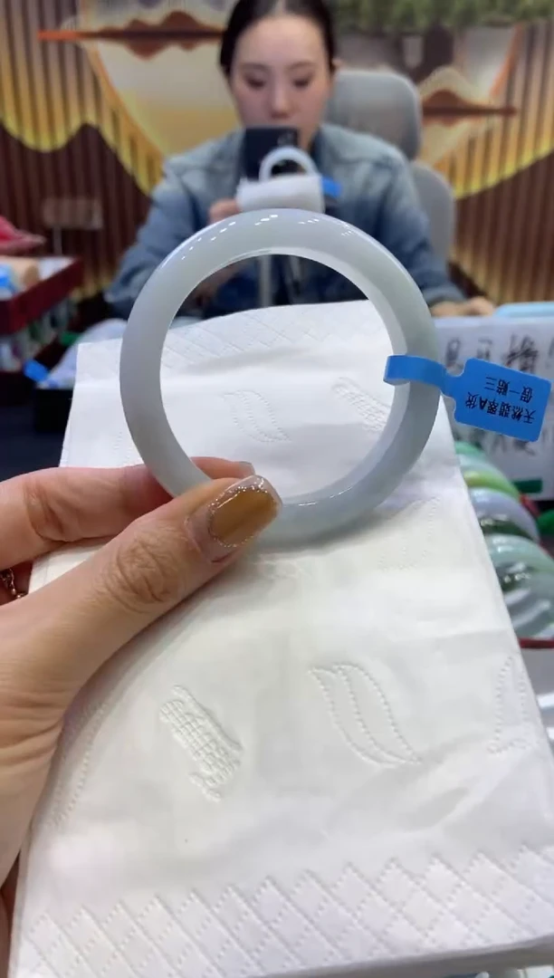 未镶嵌手镯翡翠0009548