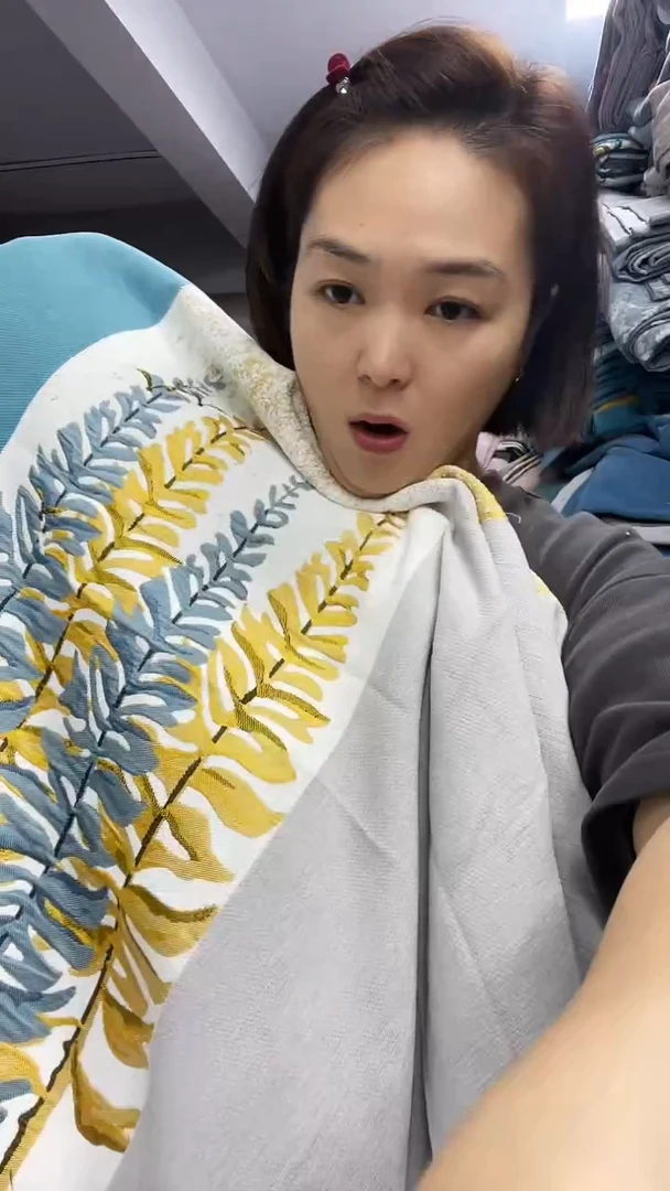 雪尼尔闪79......4圈一片