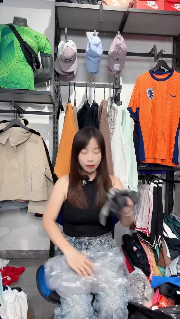 1261  编码 耐克卫衣服饰过款为准 尺码