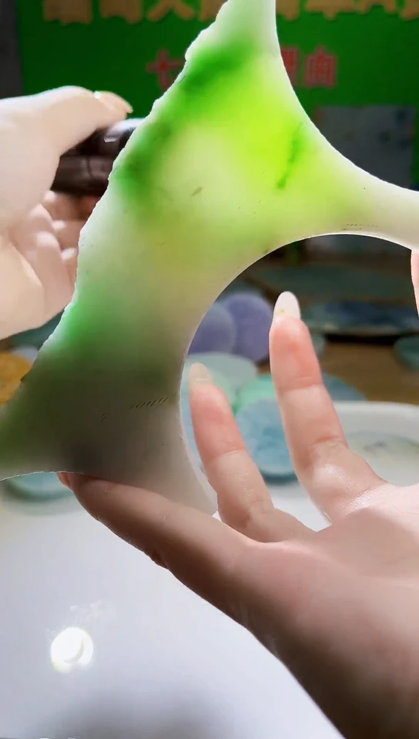 翡翠未镶嵌颈饰天然翡翠A货 牙 278