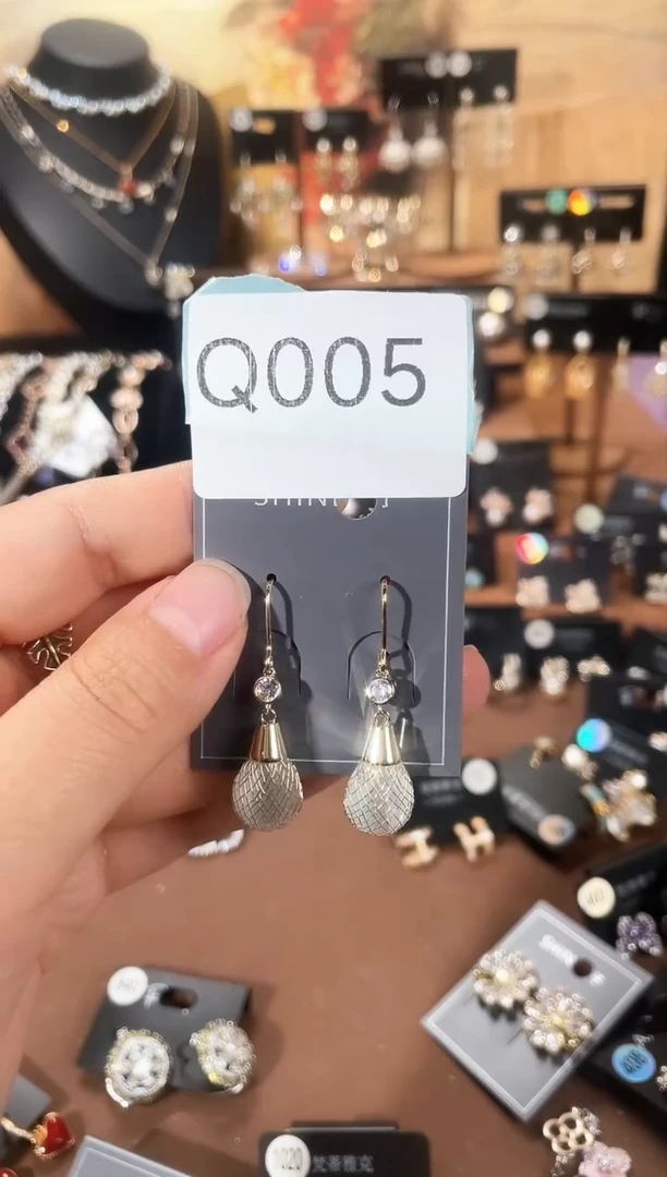 合金925银锆石Q005