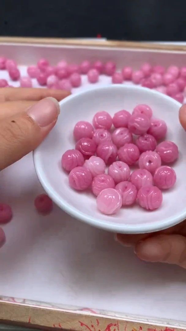 未镶嵌散珠拼合珍珠（马贝珠）E954 女皇贝 富 甲11mm5个8.8元