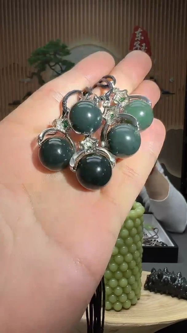 【闪购商品】和田玉颈饰未镶嵌天然和田玉吊坠