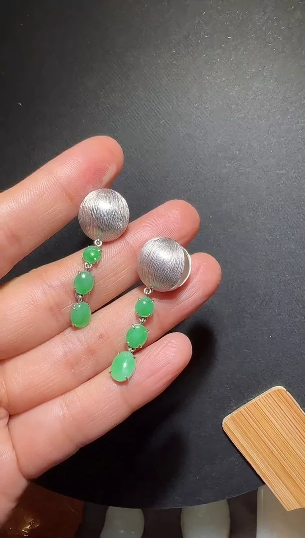 银S925镶嵌翡翠耳饰翡翠蛋面耳扣