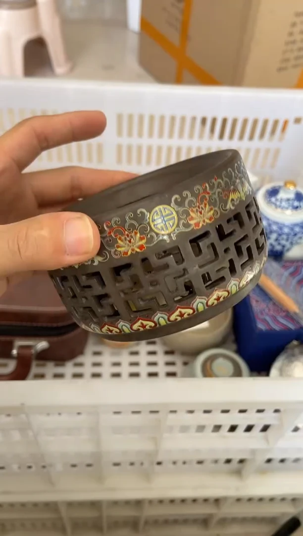 无运费险有瑕疵的摄影的产品有使用过的痕迹有点脏介意勿拍