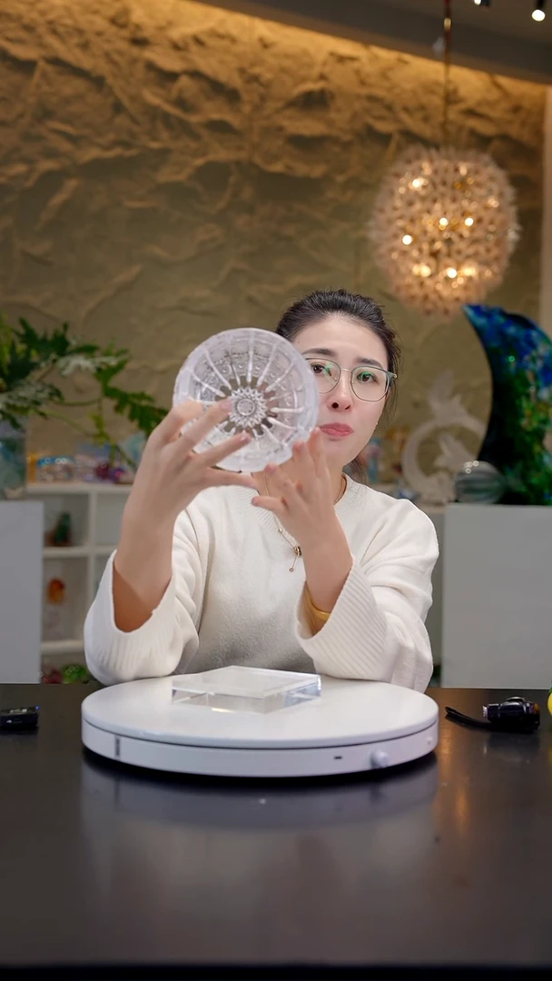 手工艺品琉璃设计款净色烟灰缸