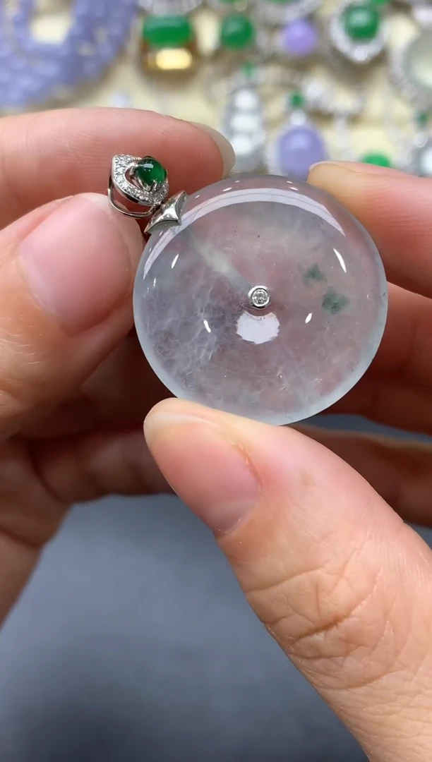 颈饰18K金镶嵌翡翠341-中国好珍宝