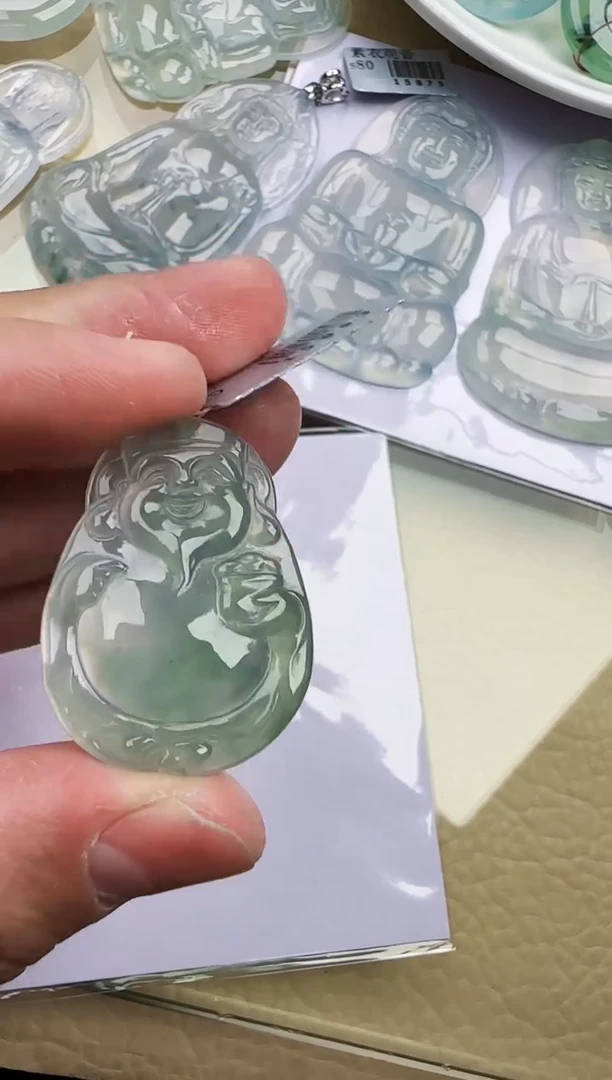 颈饰未镶嵌翡翠缅甸翡翠a货