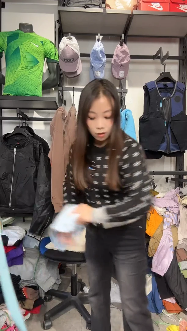 1389编码 瑕疵款直播间过款为准 尺码