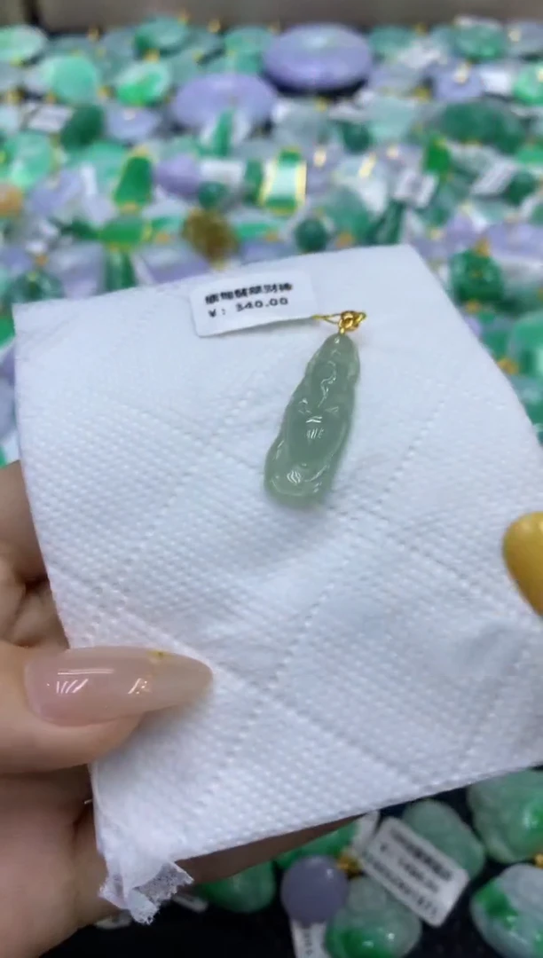 颈饰未镶嵌翡翠天然缅甸翡翠A货