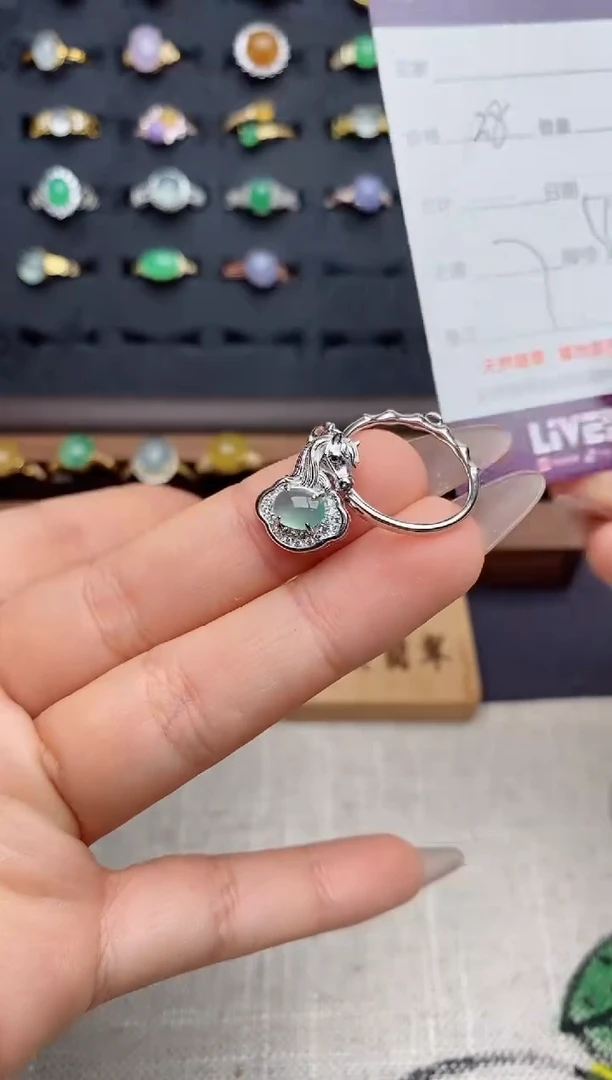 银S925镶嵌戒指翡翠.