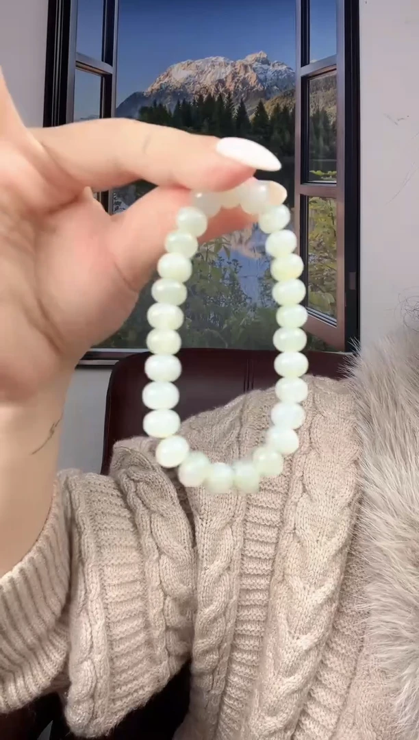 未镶嵌手链和田玉算盘珠手串