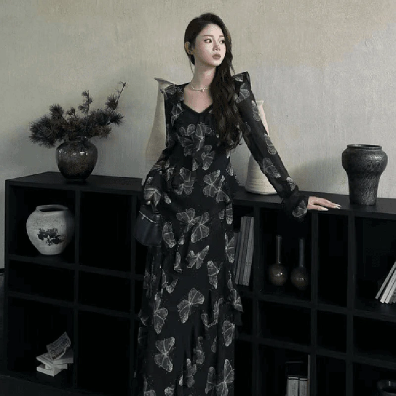 长袖大蝴蝶收腰气质百搭遮肚子显瘦连衣裙法式复古设计感裙子1902