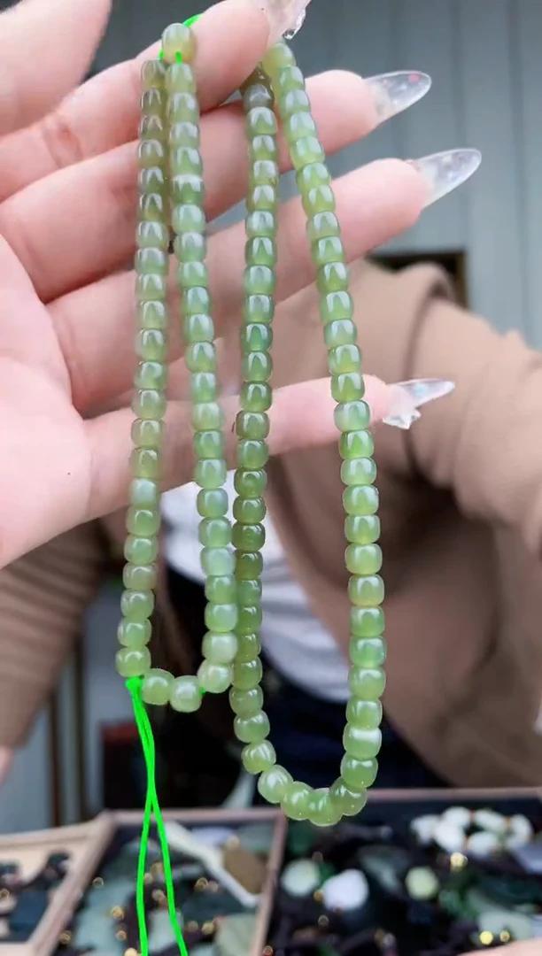 【闪购商品】和田玉挂件未镶嵌拍一发一，多样性发货！