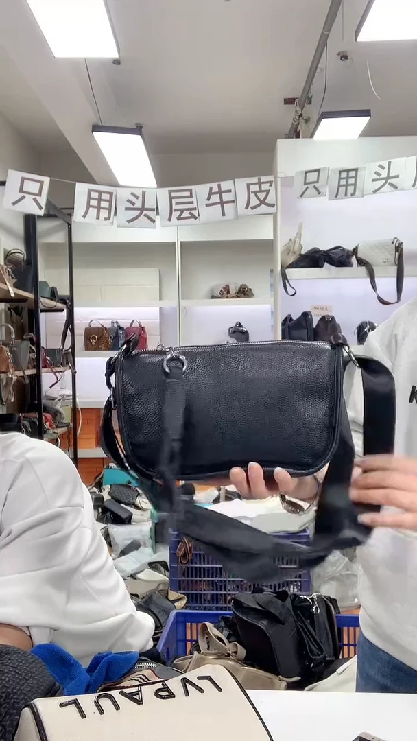 头层牛皮清货微瑕  00337