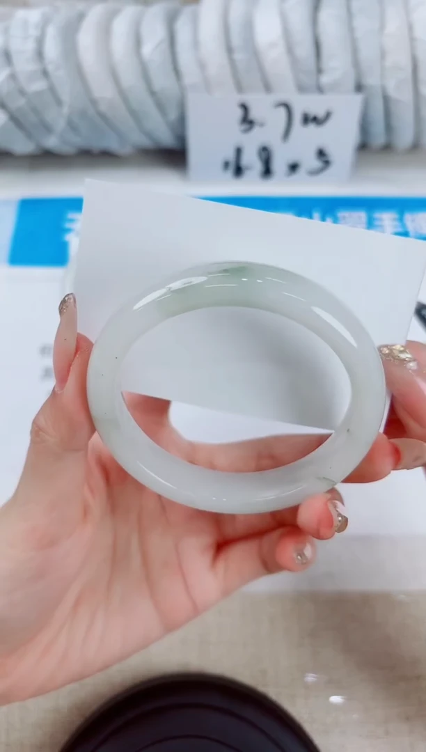 石英质玉手镯未镶嵌175-（58）