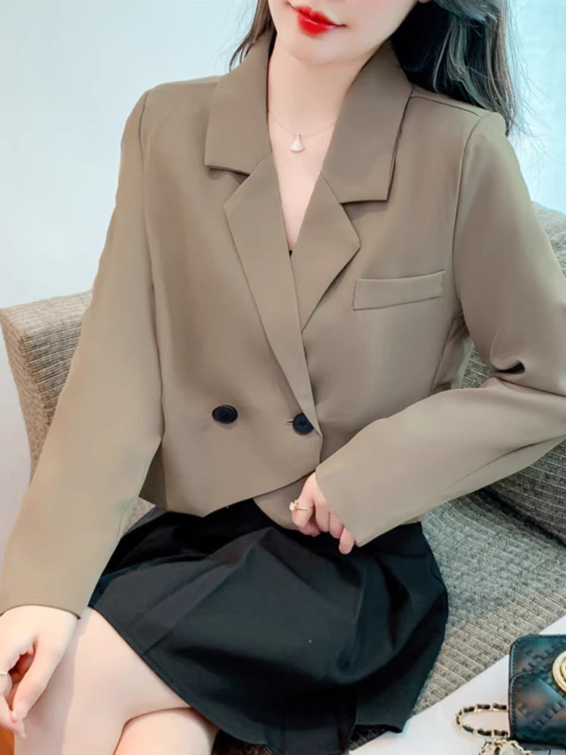 短款小西装外套女春秋洋气显瘦小个子百搭气质设计感西服上衣