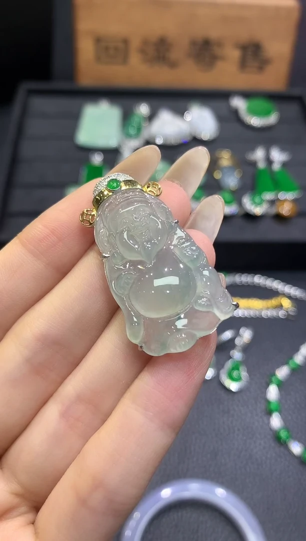 吊坠(不含链)18K金镶嵌翡翠10吊坠不含链