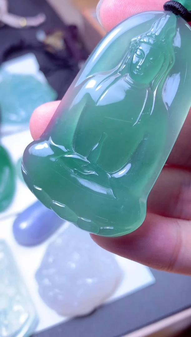 颈饰未镶嵌翡翠天然A货翡翠