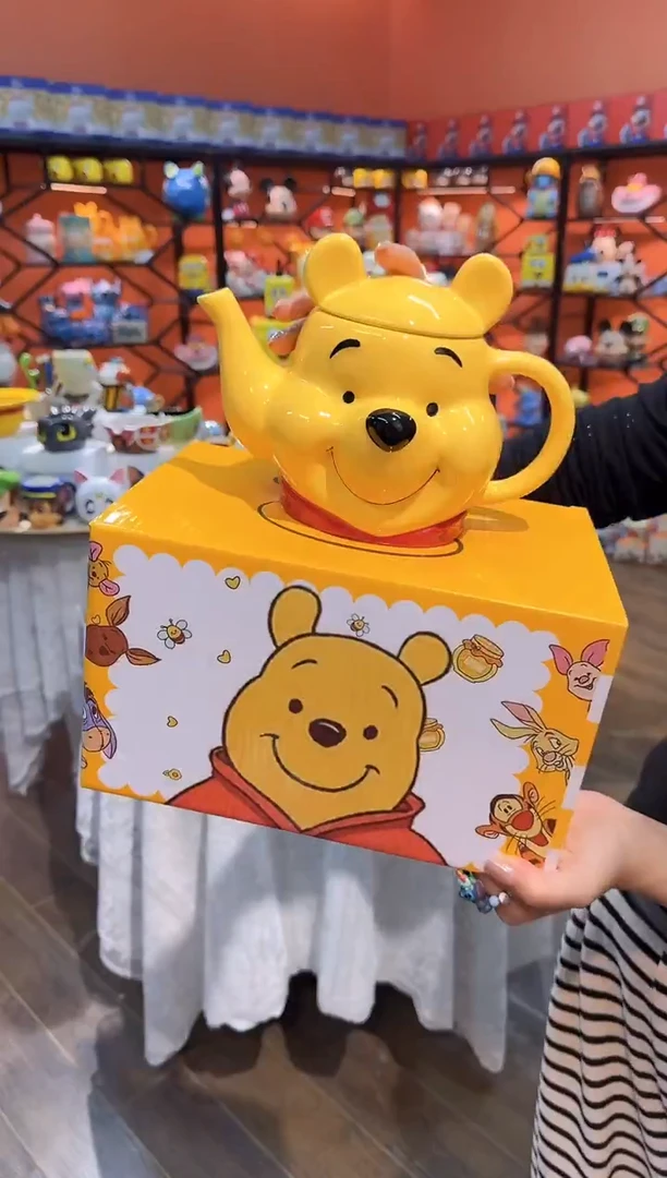 瓷片@@维尼熊陶瓷水壶（礼盒）