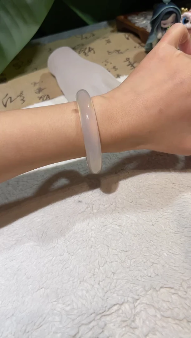 手镯玛瑙/玉髓未镶嵌57.6鉴赏期48小时