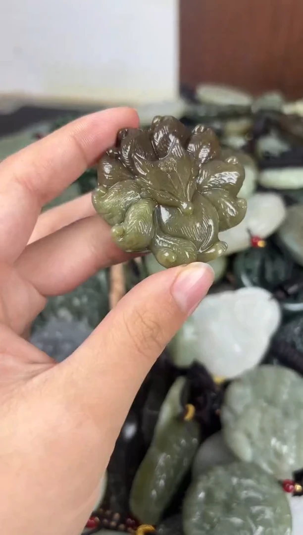 【闪购商品】和田玉颈饰未镶嵌1